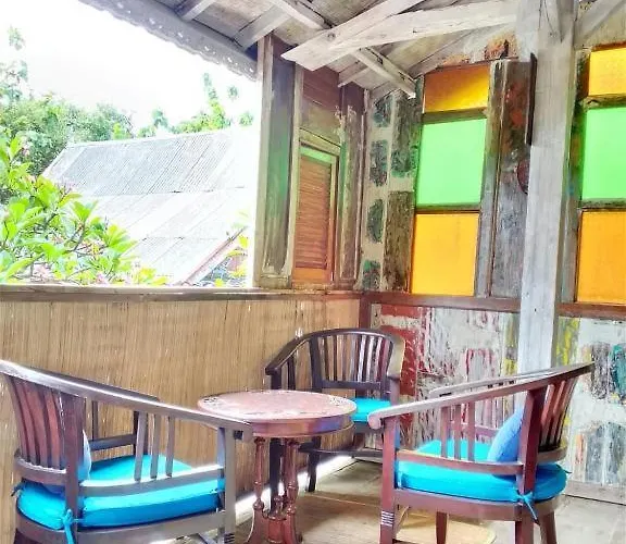 Wooden In - Magnolia Guest house Jimbaran (Bali)